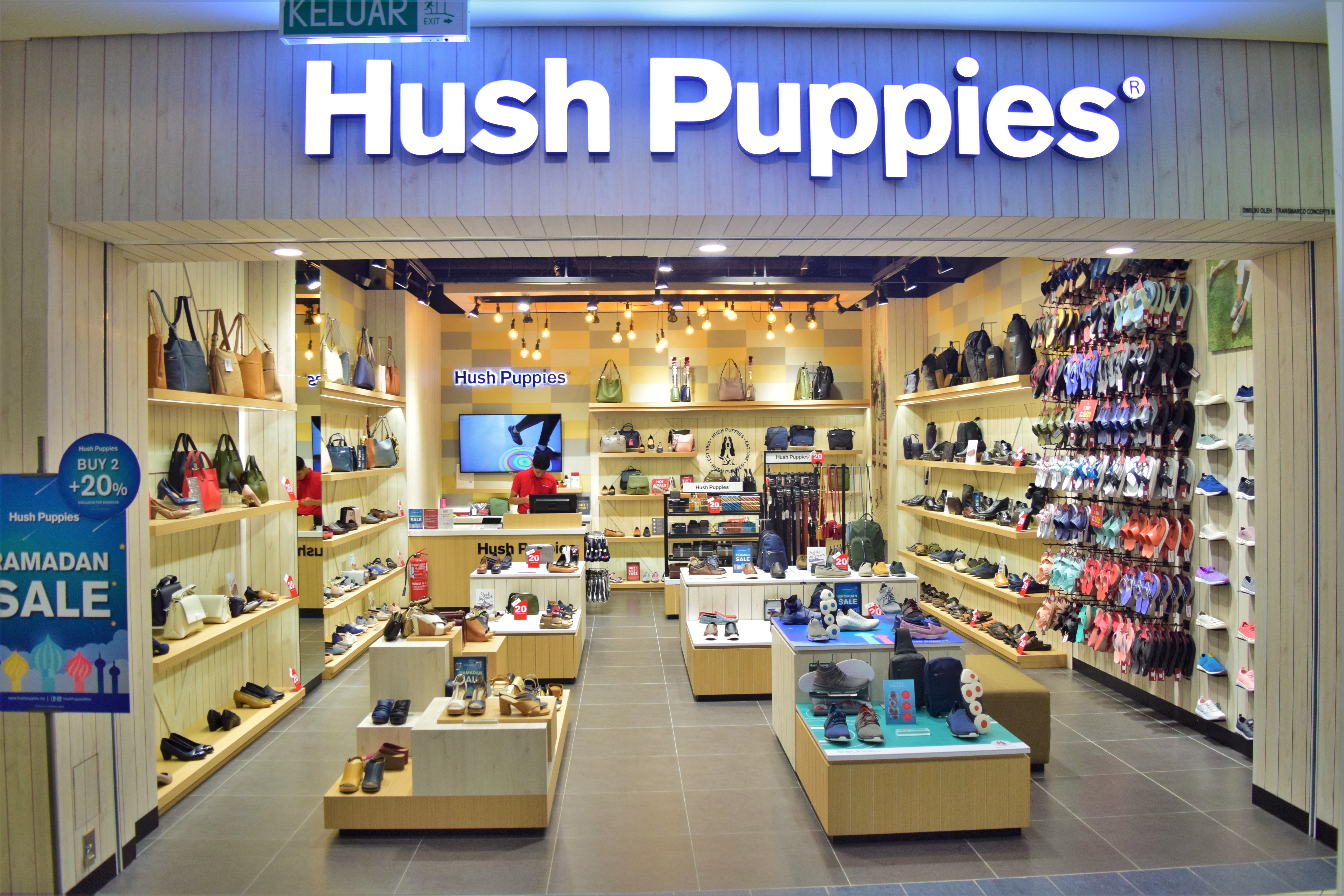 factory outlet hush puppies
